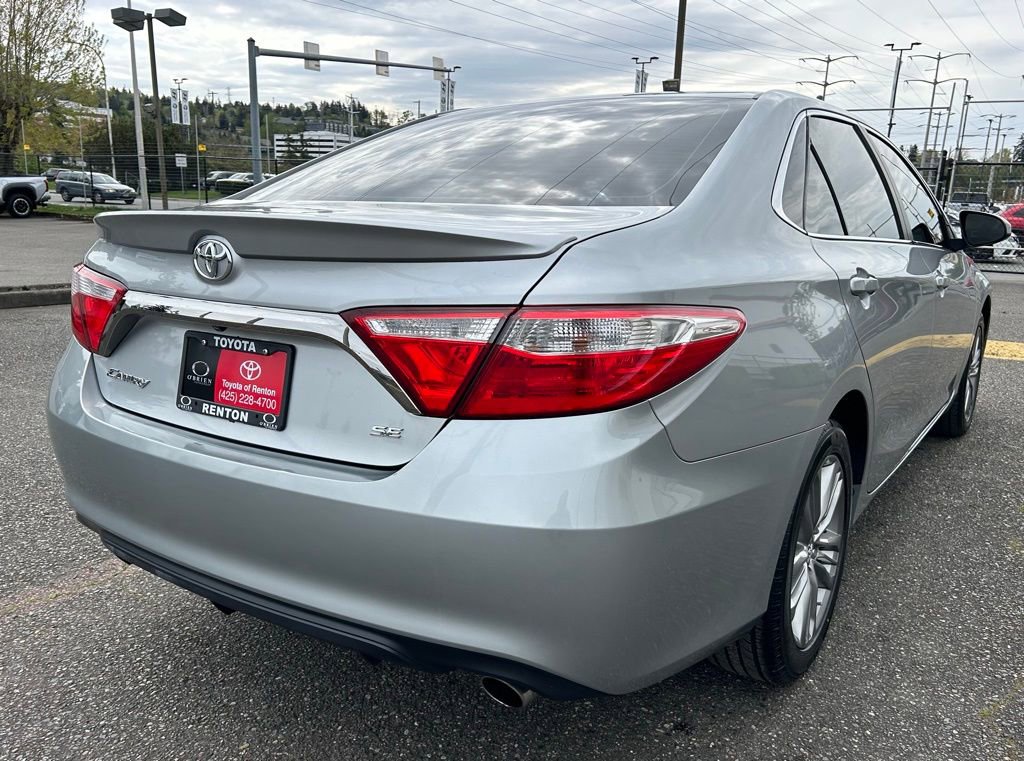 Certified 2016 Toyota Camry SE FWD image 5