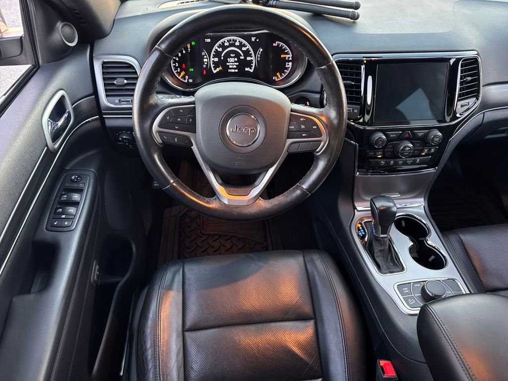 Used 2020 Jeep Grand Cherokee Limited w/ Luxury Group II image 17