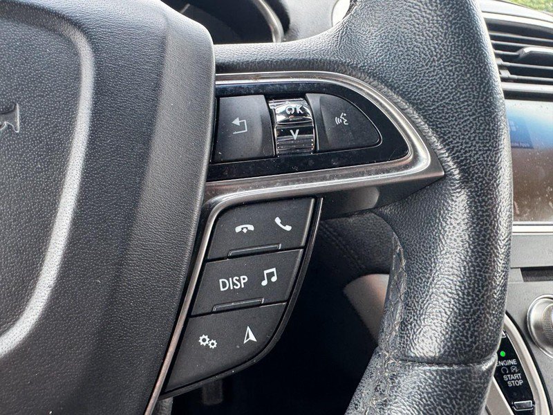 Used 2019 Lincoln Nautilus FWD image 19