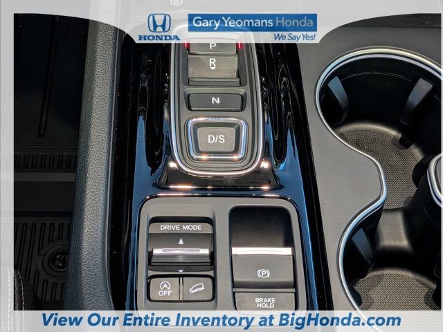 Certified 2024 Honda Pilot Touring image 24