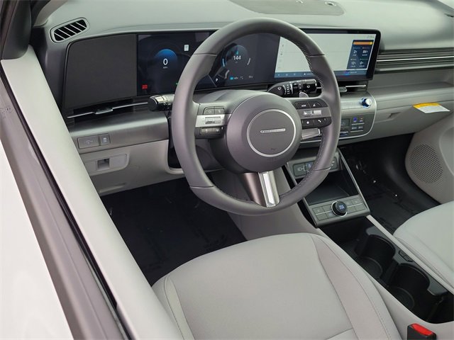 New 2025 Hyundai Kona SEL image 3