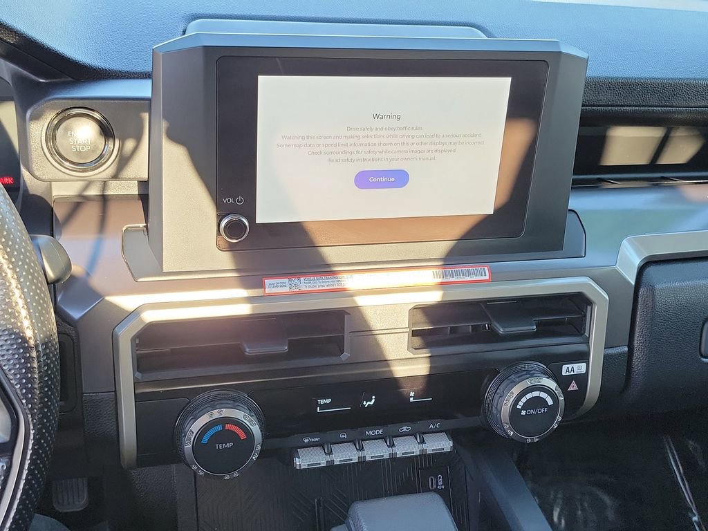 Used 2025 Toyota Tacoma SR5 image 9