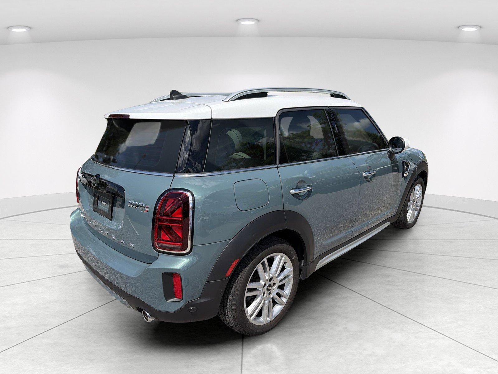 Used 2023 MINI Cooper Countryman S FWD image 4