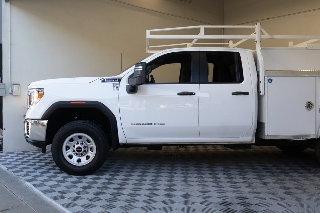 Used 2022 GMC Sierra 3500 Pro w/ Convenience Package RWD image 8