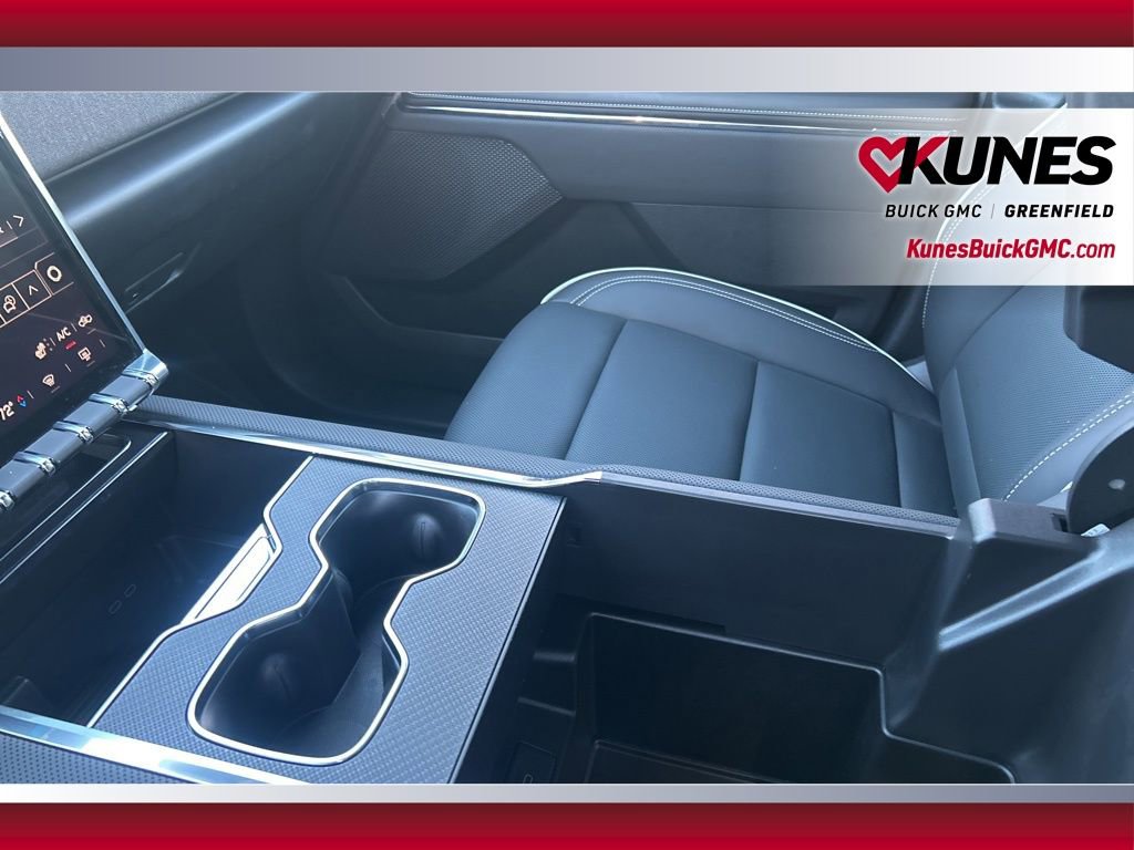 New 2026 GMC Sierra EV Elevation image 31