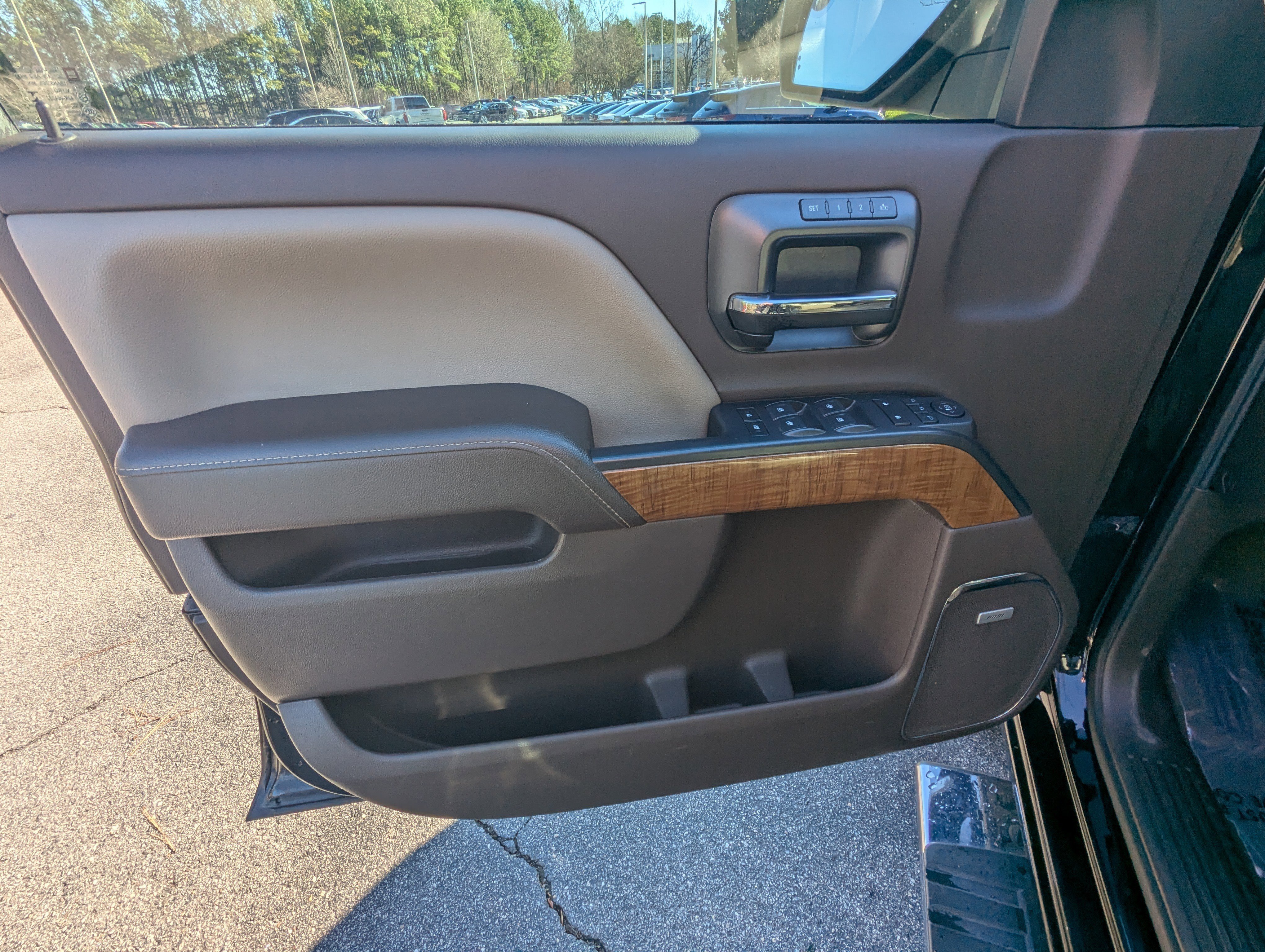 Used 2018 GMC Sierra 1500 SLT w/ SLT Premium Package image 15