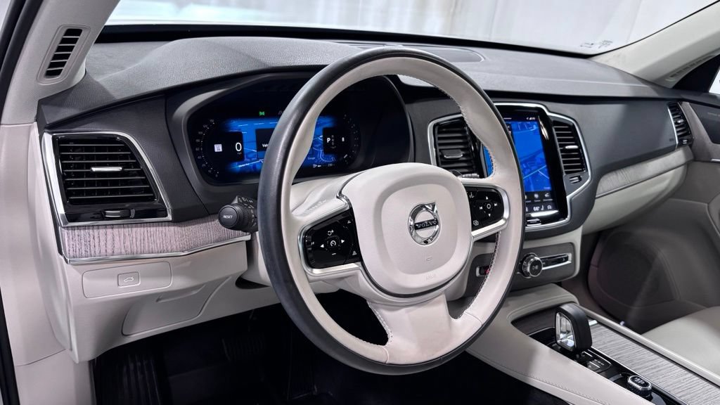 Certified 2024 Volvo XC90 B5 Plus w/ Protection Package Premier AWD/4WD image 10