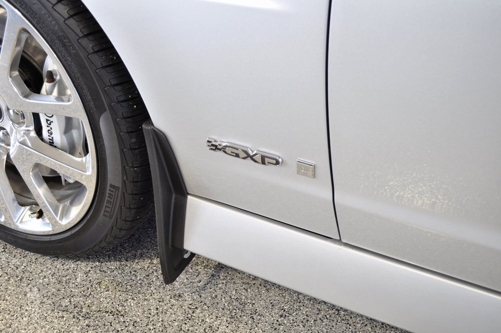 Used 2009 Pontiac G8 GXP RWD image 8