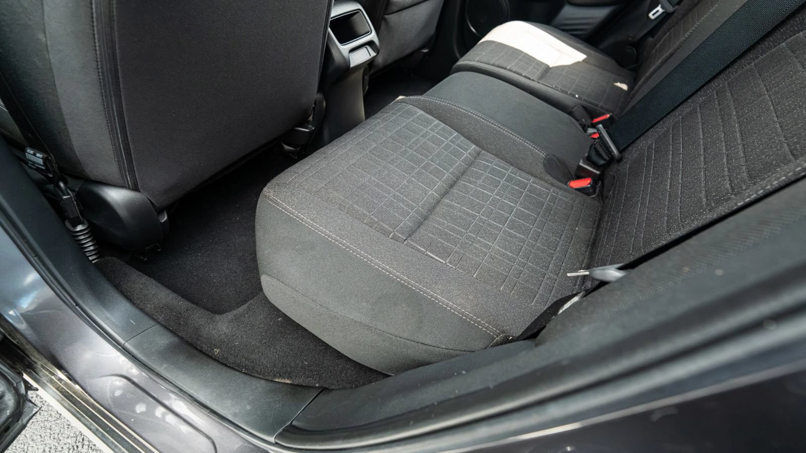 Used 2025 Honda HR-V LX image 22