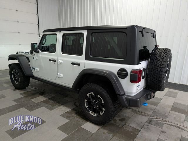 Used 2025 Jeep Wrangler Unlimited Rubicon 4xe w/ Safety Group AWD/4WD image 2