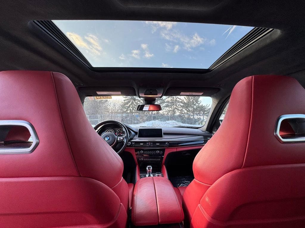 Used 2017 BMW X6 M image 33