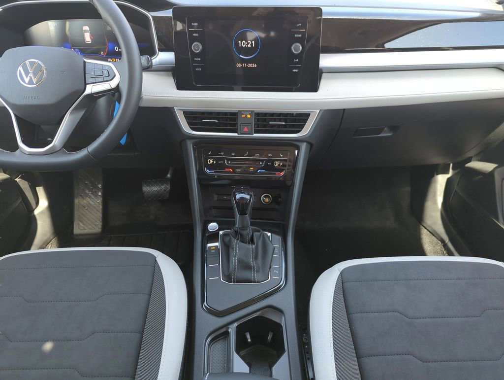 New 2026 Volkswagen Taos SE image 26