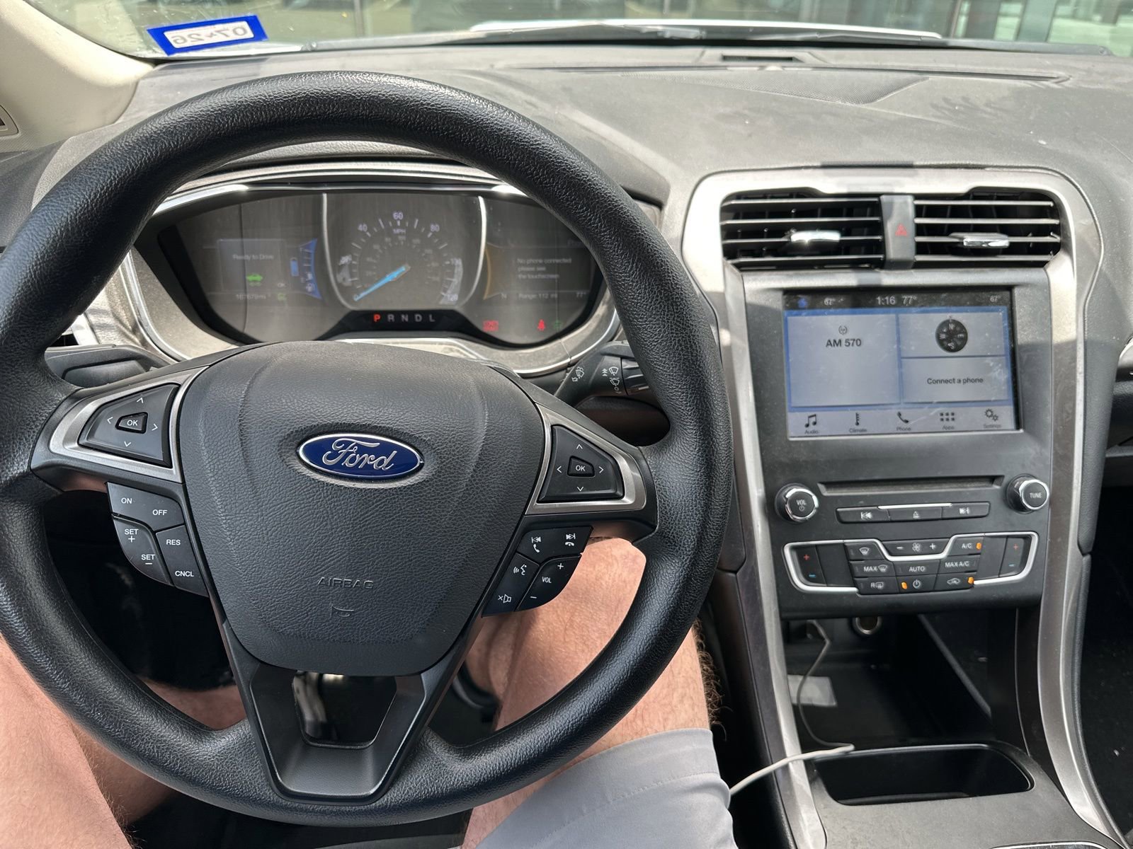 Used 2017 Ford Fusion SE image 12