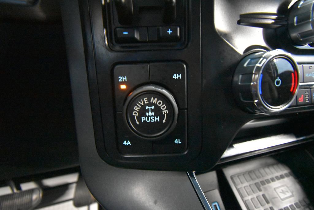 Used 2022 Ford F150 Lariat w/ Equipment Group 502A High image 18