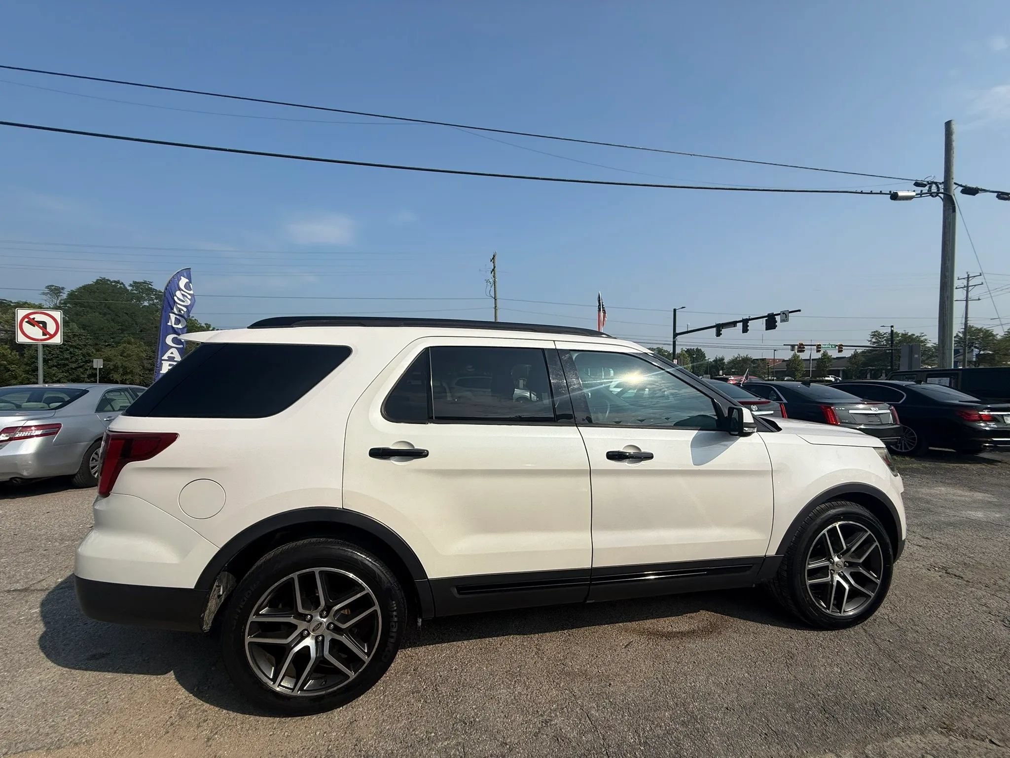 Used 2016 Ford Explorer Sport w/ Equipment Group 401A AWD/4WD image 7
