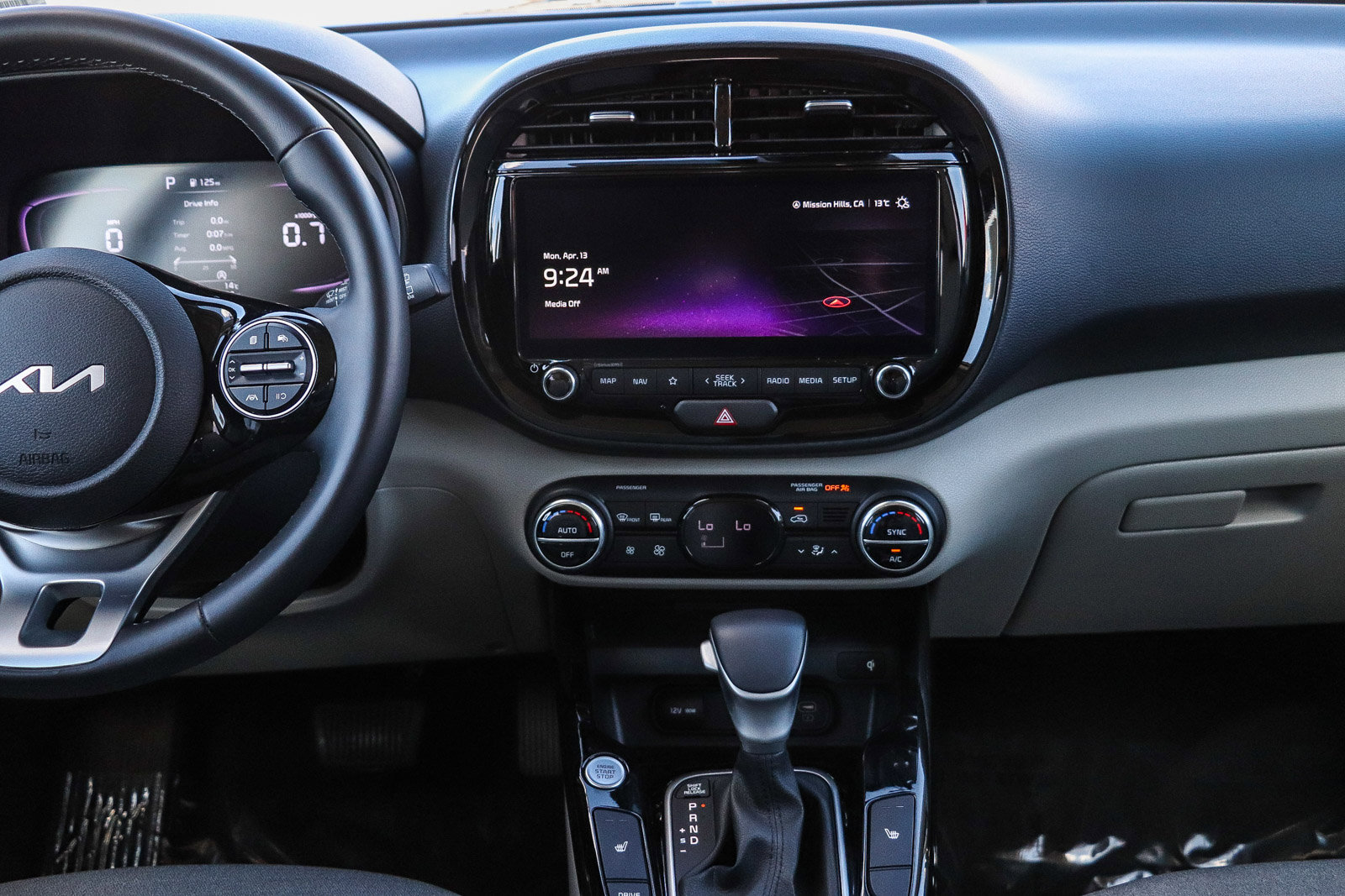 Used 2023 Kia Soul EX FWD image 13