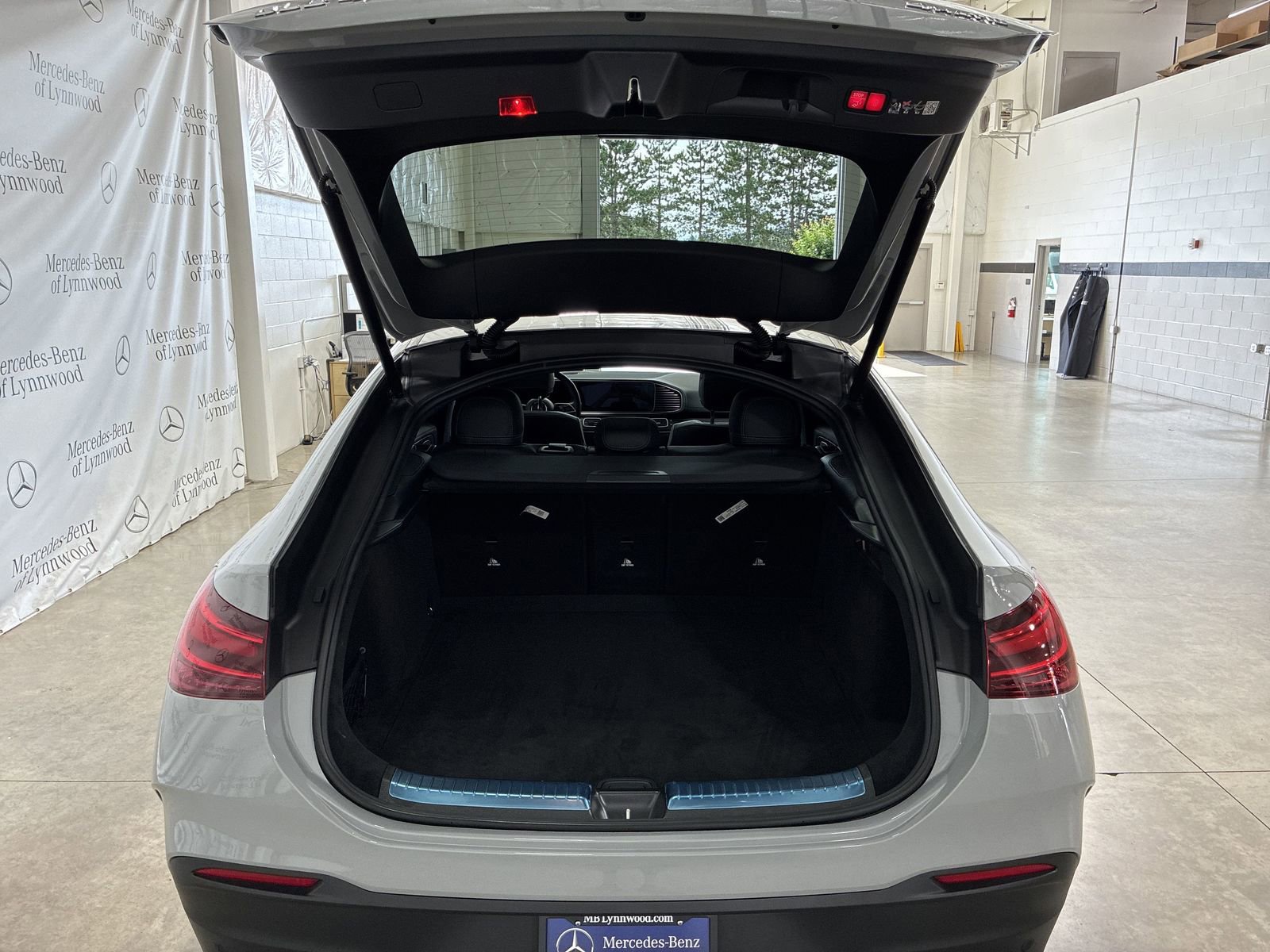 New 2025 Mercedes-Benz GLE 450 4MATIC Coupe image 17