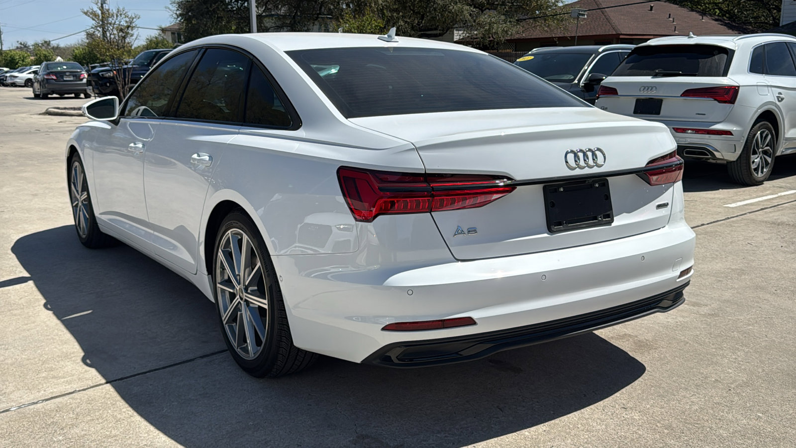 Used 2025 Audi A6 2.0T Premium w/ Convenience Plus Package image 5