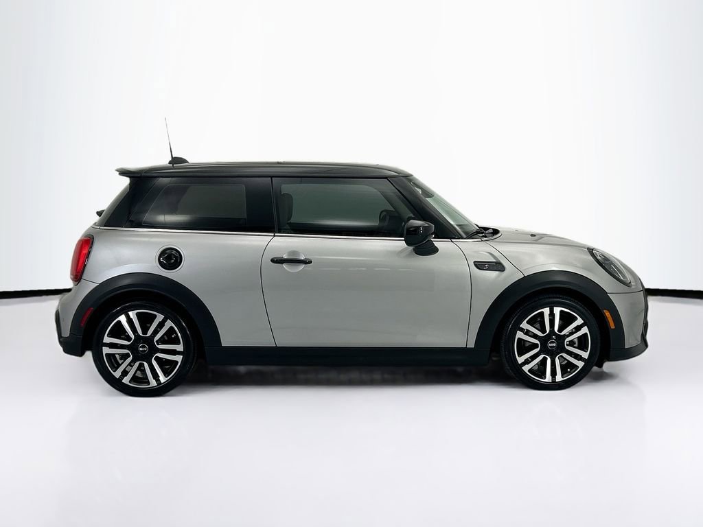 Certified 2024 MINI Cooper S image 5