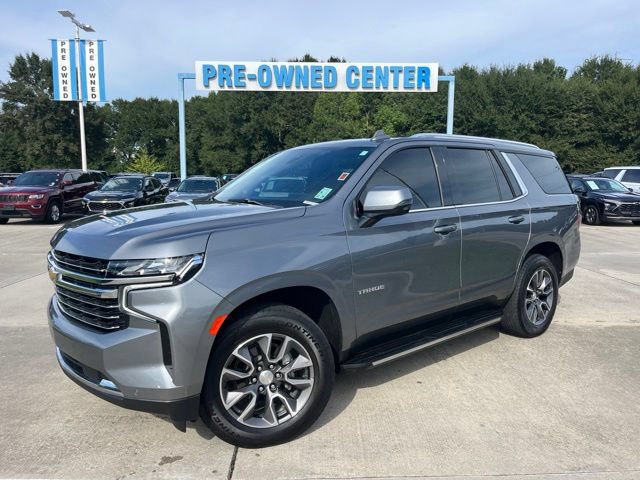 Used 2022 Chevrolet Tahoe LT w/ Luxury Package RWD image 2