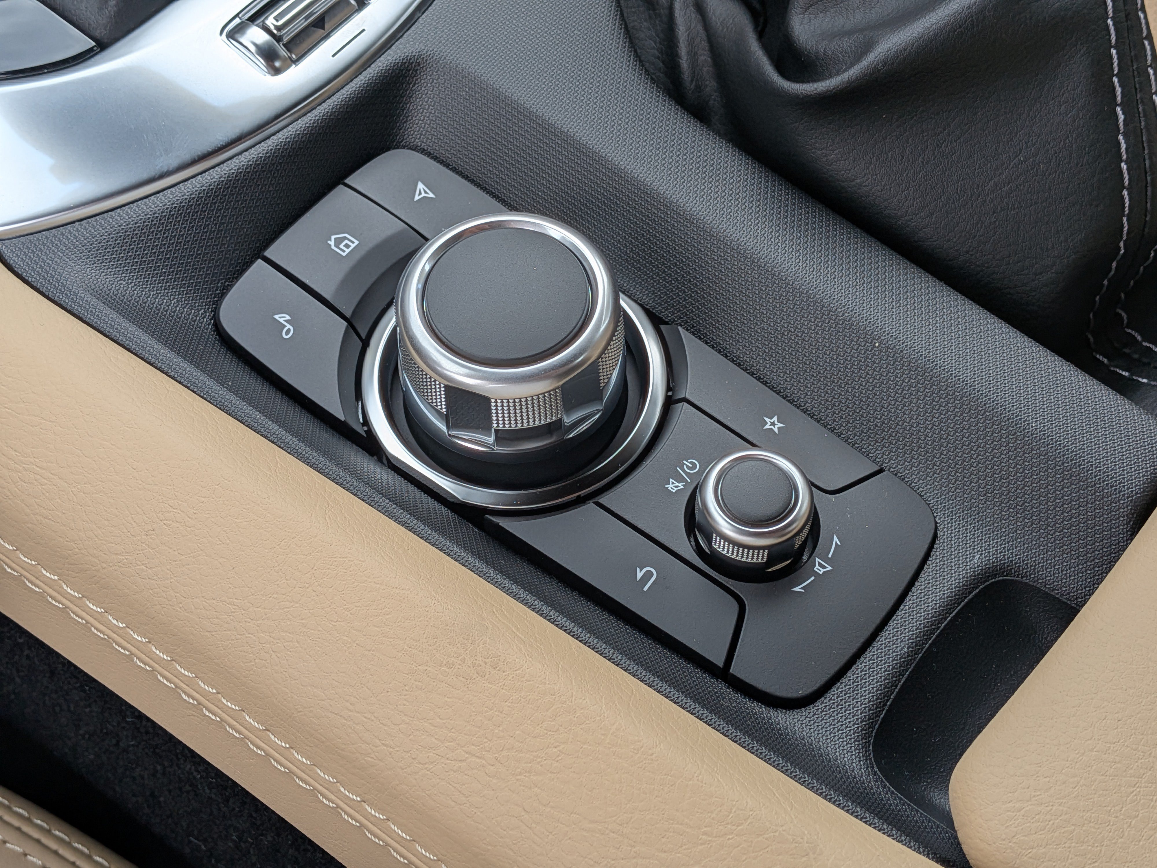 New 2026 MAZDA MX-5 Miata RF Grand Touring RWD image 31
