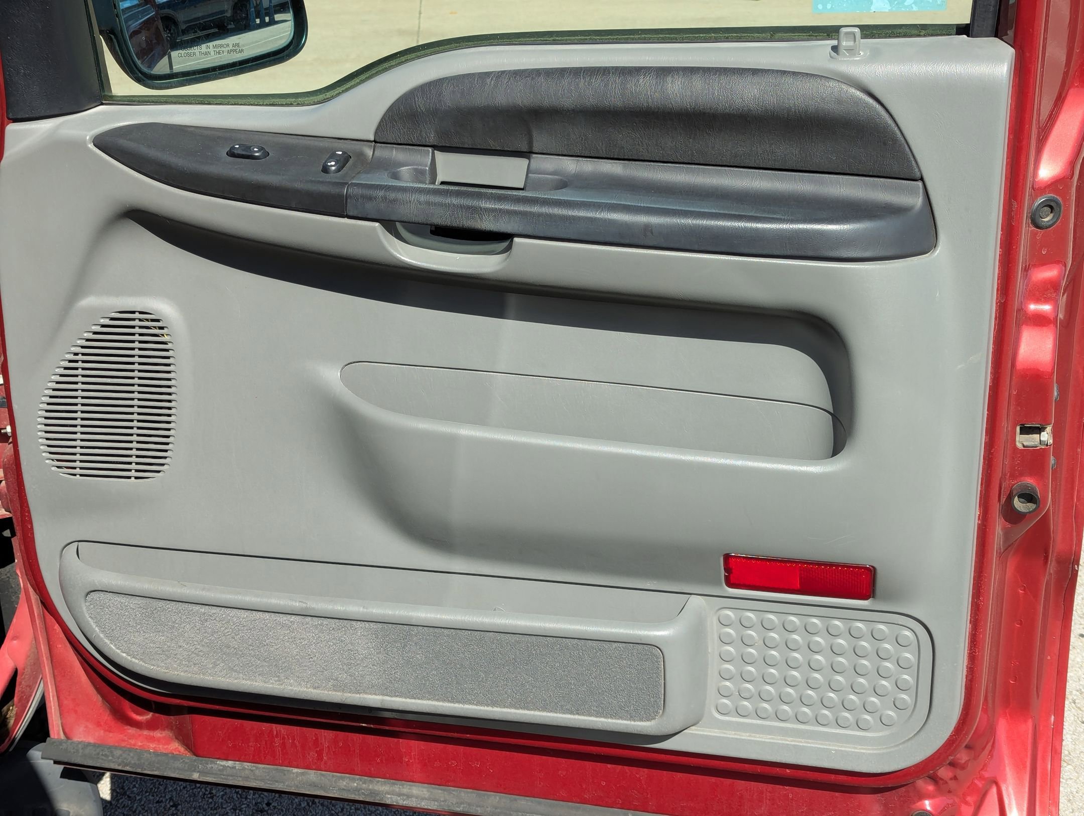 Used 2005 Ford Excursion 2WD image 24