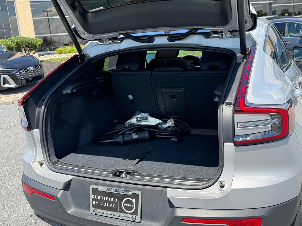 Certified 2023 Volvo C40 P8 Recharge Ultimate AWD/4WD image 19