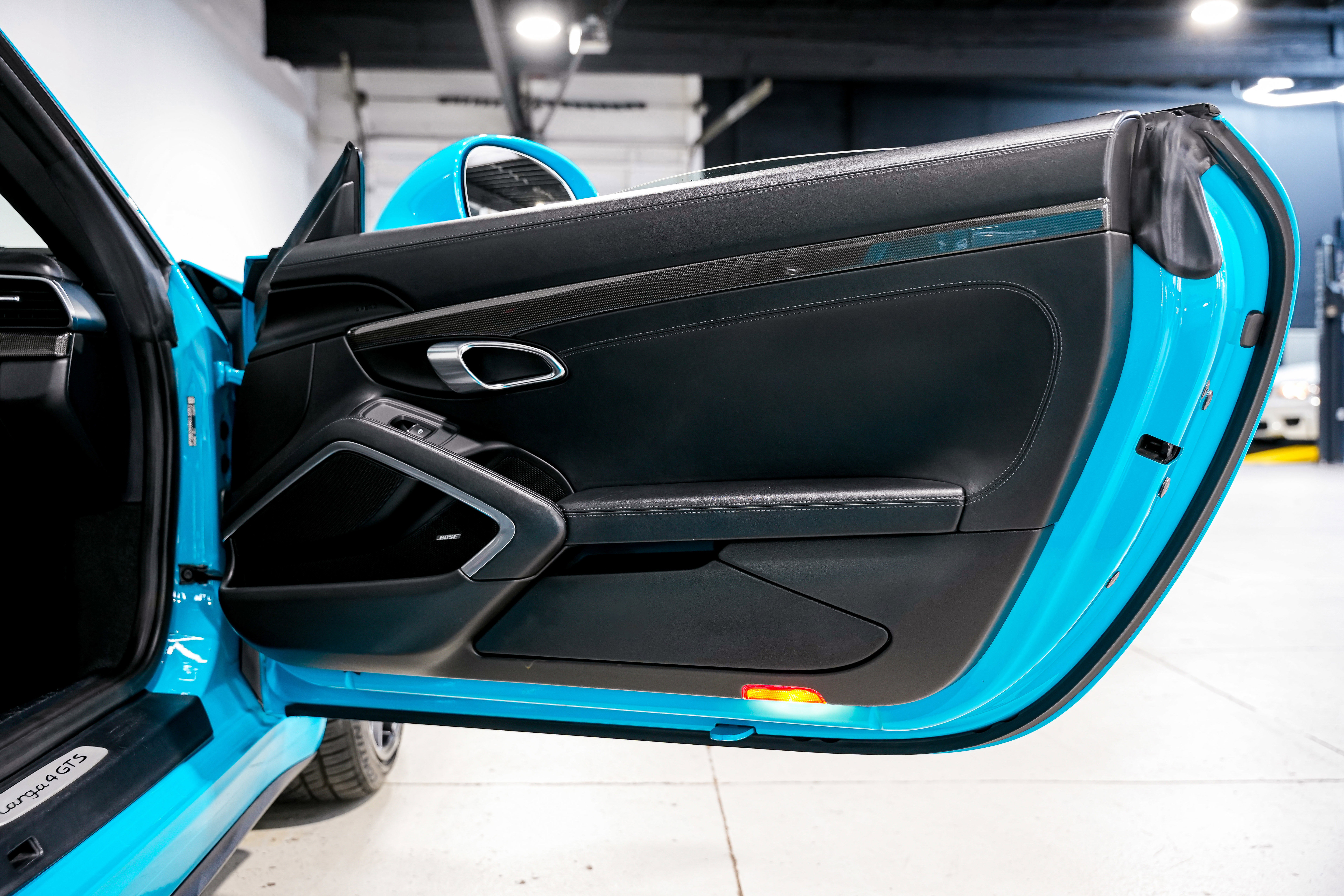 Used 2017 Porsche 911 Targa 4 GTS image 25