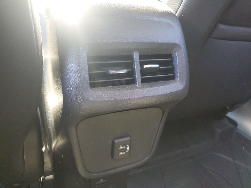 Certified 2024 Chevrolet Equinox LT AWD/4WD image 29