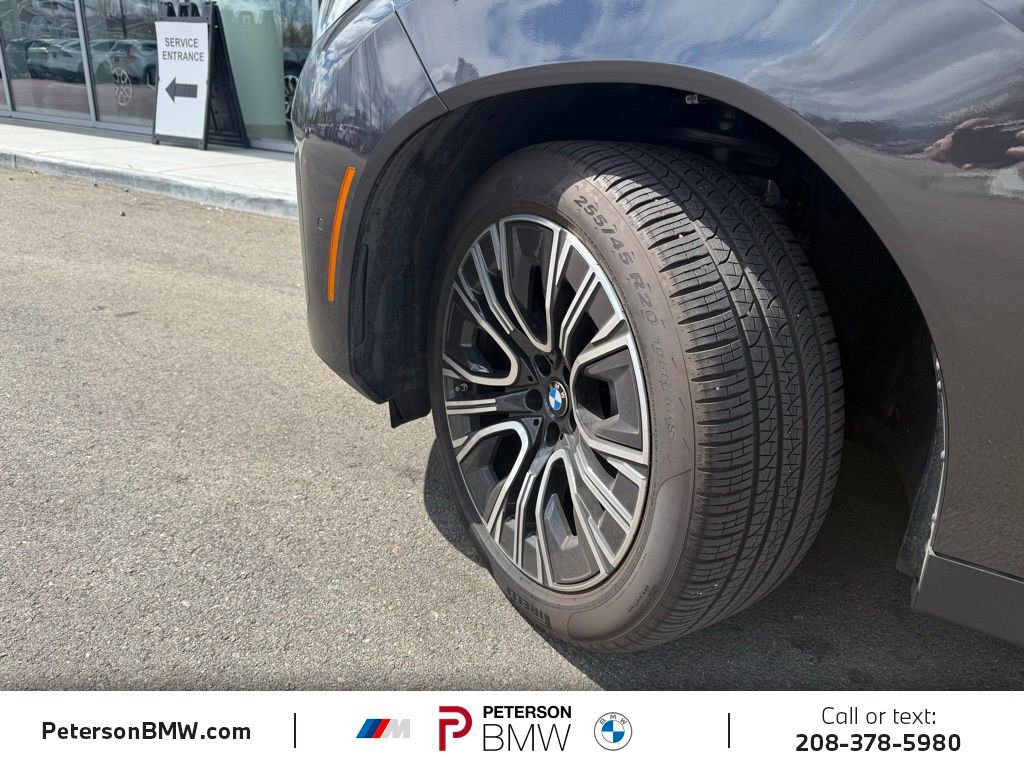 Used 2025 BMW X3 xDrive30i w/ Premium Package image 11