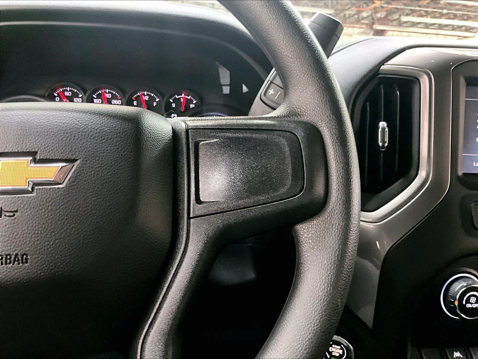 Used 2026 Chevrolet Silverado 1500 Custom RWD image 22
