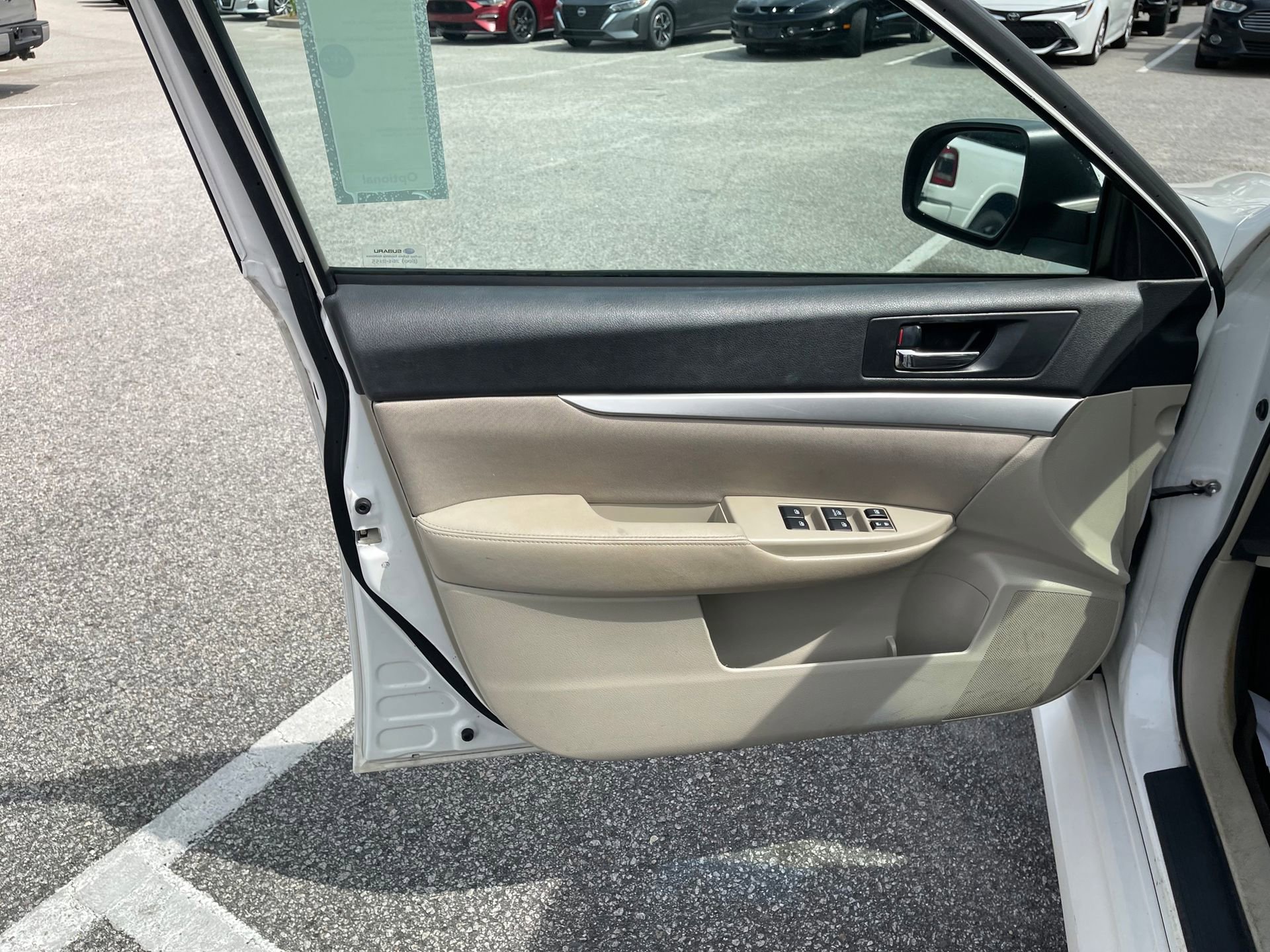 Used 2014 Subaru Legacy 2.5i Premium AWD/4WD image 10