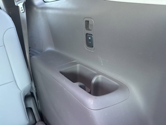 Used 2020 Chevrolet Traverse LT image 31