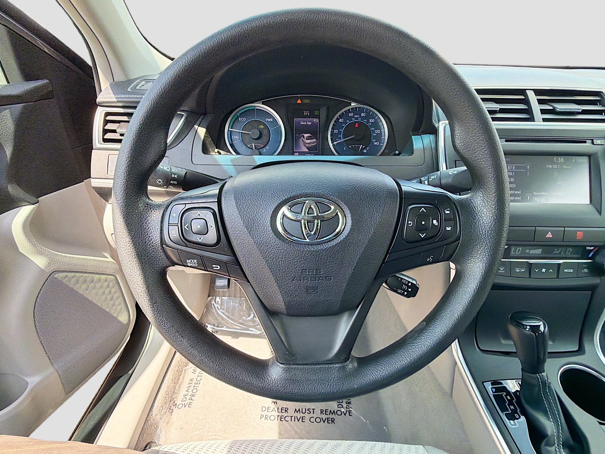 Used 2015 Toyota Camry LE image 37