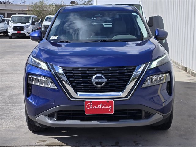 Used 2022 Nissan Rogue SV video 2