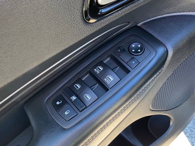 Used 2023 Dodge Durango SXT Launch Edition image 12