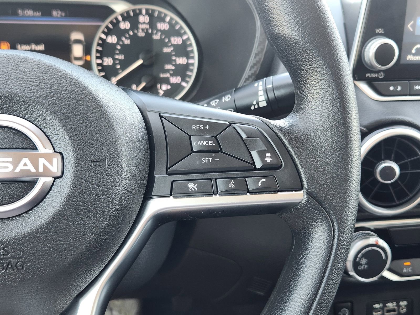 Used 2024 Nissan Sentra SV image 32