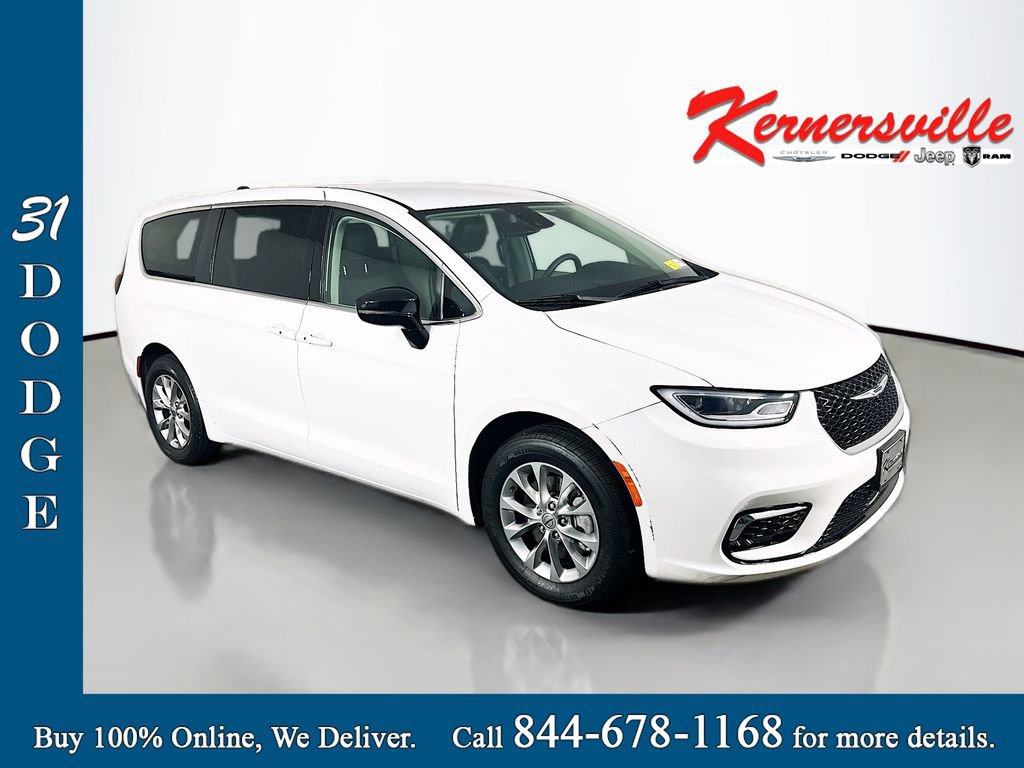 Used 2024 Chrysler Pacifica Touring-L