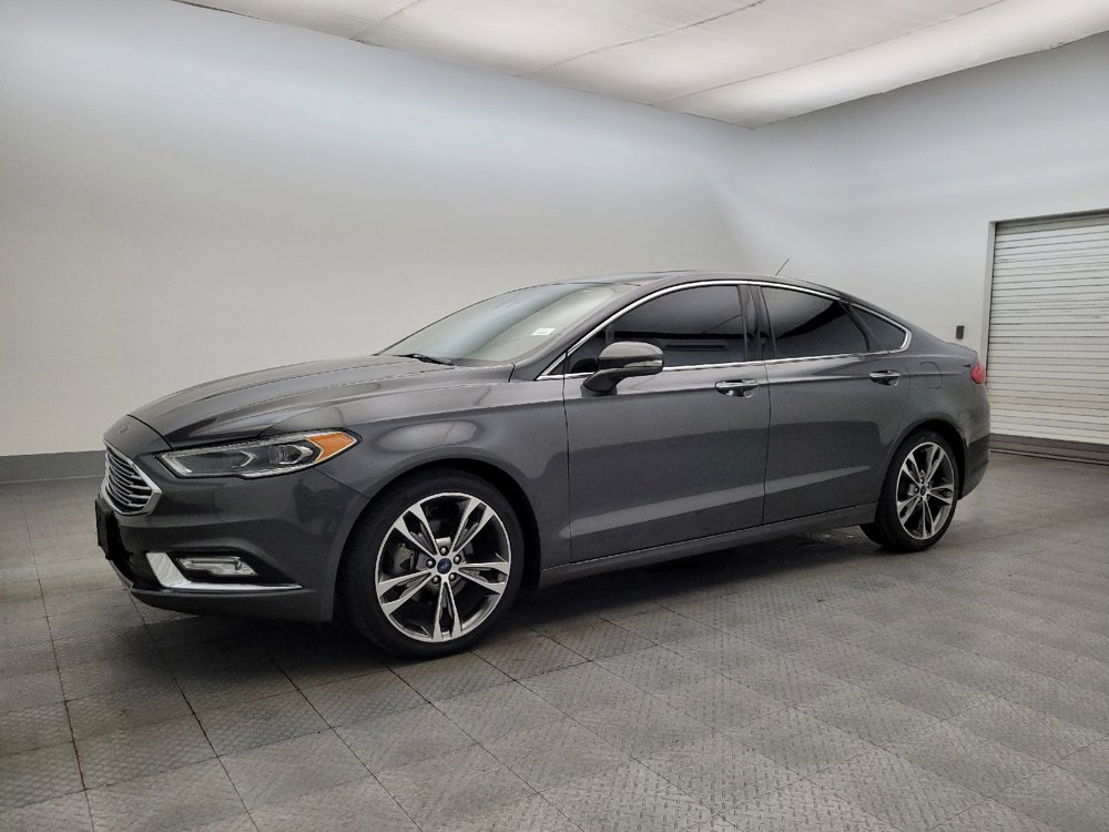 Used 2017 Ford Fusion Titanium image 2
