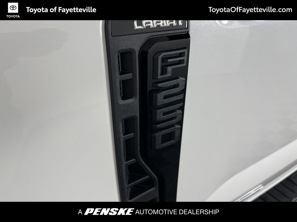 Used 2023 Ford F250 Lariat w/ Lariat Ultimate Package AWD/4WD image 4