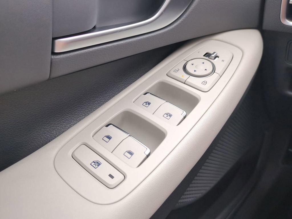 New 2026 Hyundai Sonata SEL FWD image 28