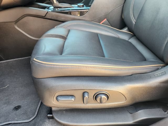 Used 2022 Chevrolet Blazer Premier w/ Enhanced Convenience Package FWD image 23
