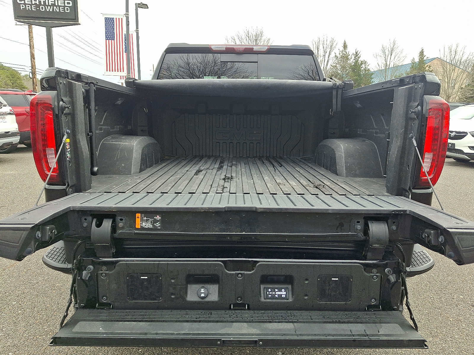 Used 2022 GMC Sierra 1500 Denali w/ Denali Reserve Package image 35