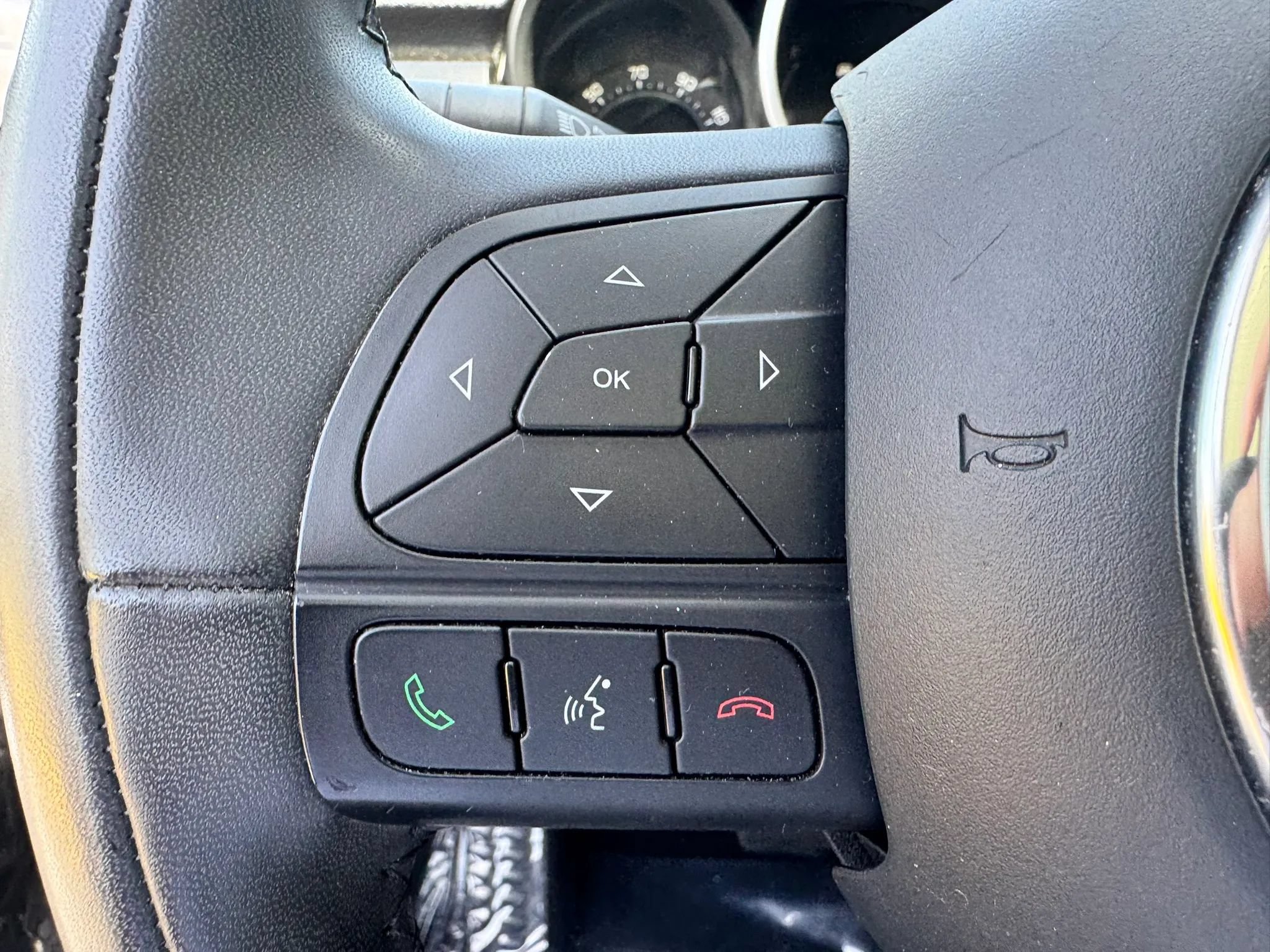 Used 2017 FIAT 500X Lounge w/ Lounge Premium Package (FWD) image 37
