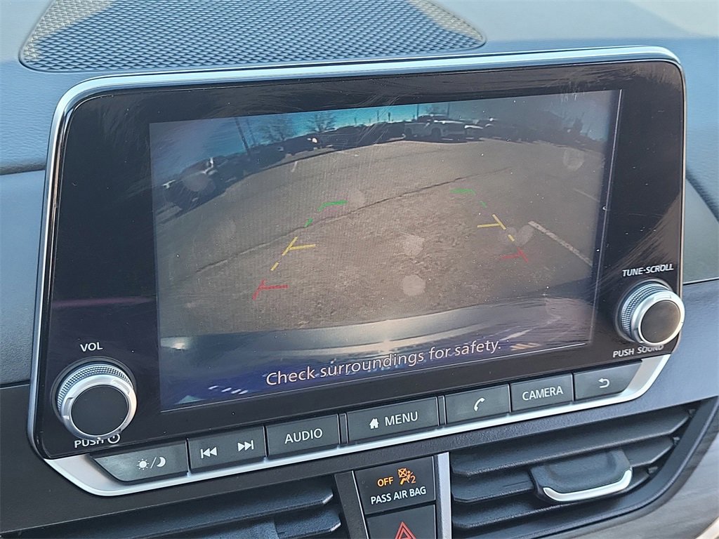 Used 2024 Nissan Altima 2.5 SV image 25