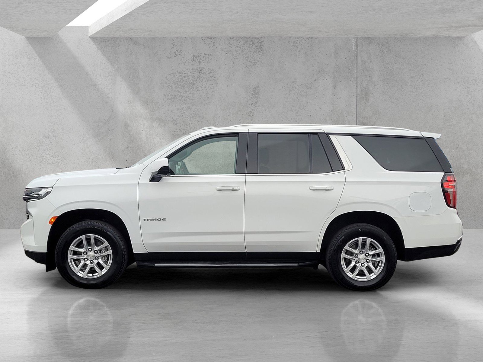 Used 2024 Chevrolet Tahoe LT image 7