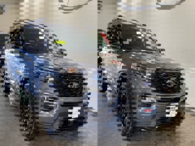 Certified 2022 Ford Explorer ST w/ Equipment Group 401A image 2