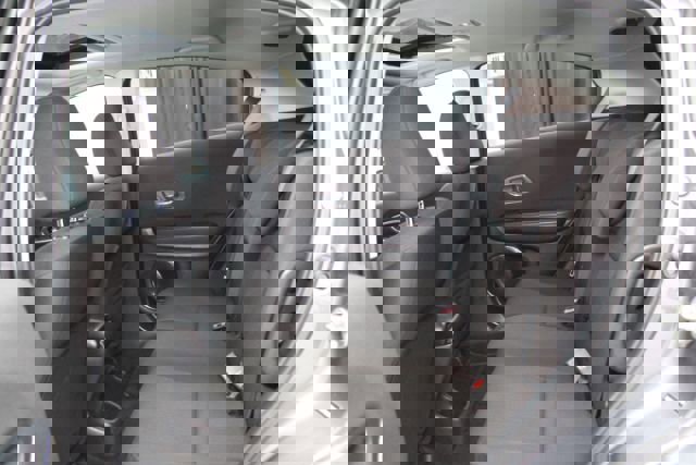 Used 2016 Honda HR-V EX image 22