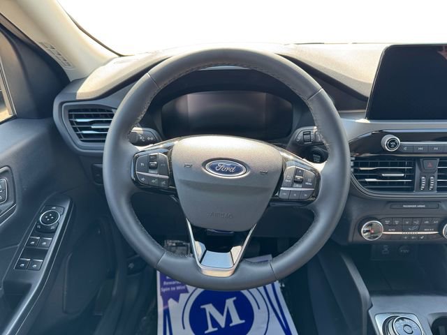 Used 2023 Ford Escape Active AWD/4WD image 12