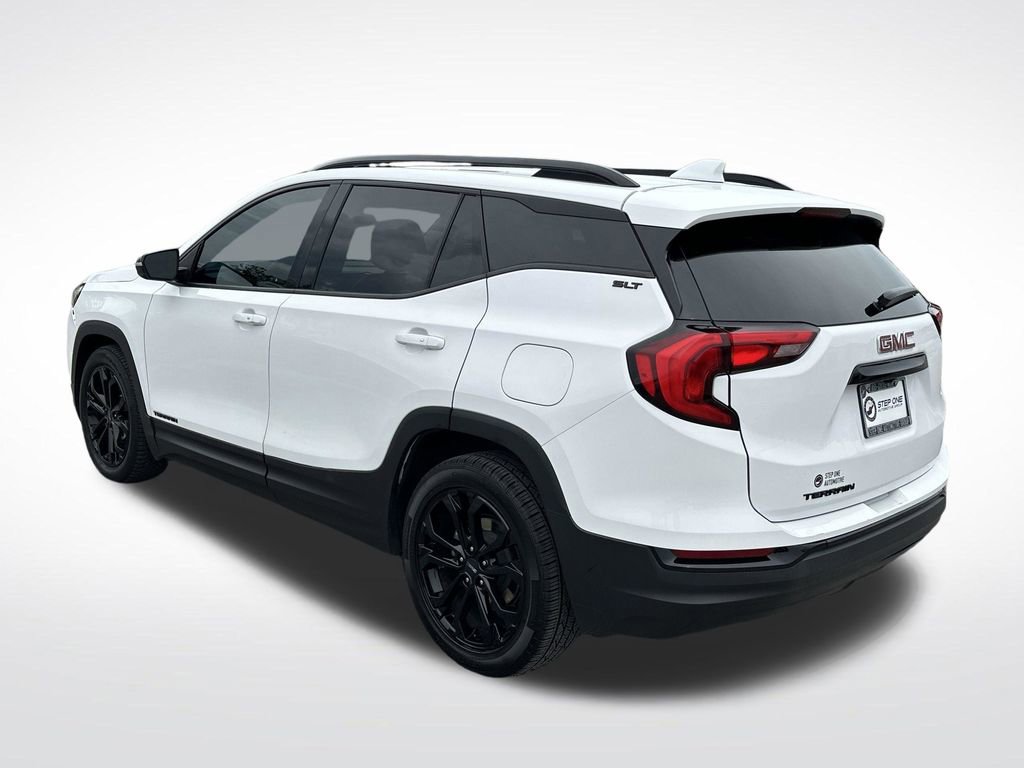 Used 2021 GMC Terrain SLT w/ Infotainment Package II FWD image 4